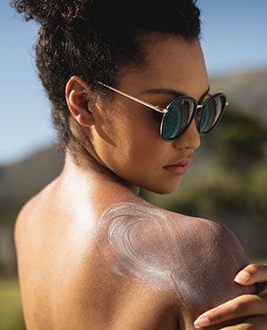 Skin Cancer And Why You Should ALWAYS Wear Sunscreen