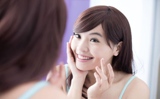 Seven tips for a glowing skin in scorching summer heat!